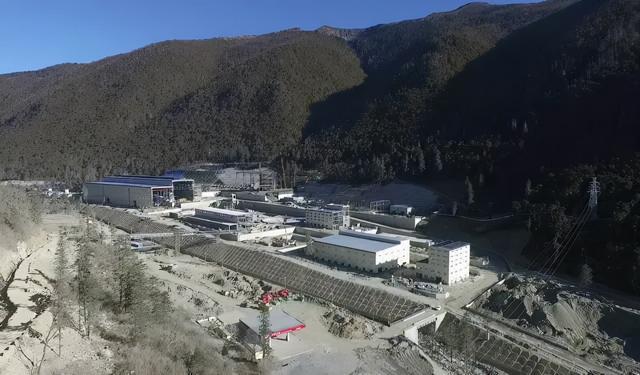 CC������